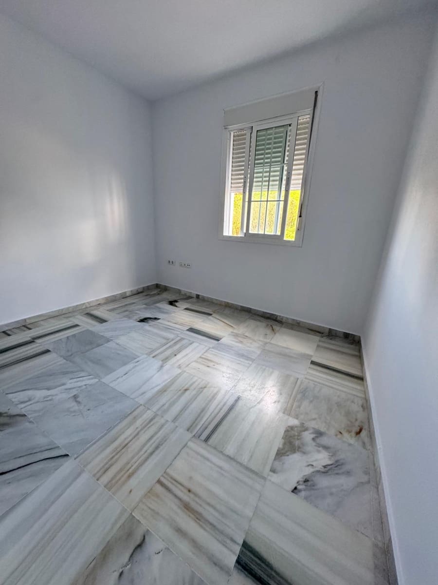 3 sypialnia Dom szeregowy na sprzedaż w Medina-Sidonia z garażem - 180 000 € (Ref: 8786477)