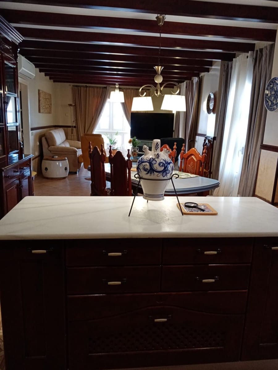 5 soveværelse Villa til salg i Medina-Sidonia med garage - € 599.000 (Ref: 8838864)