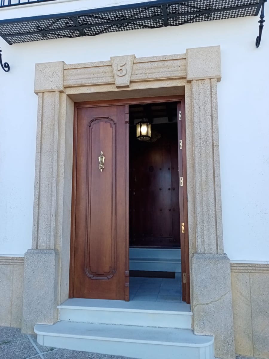 5 soveværelse Villa til salg i Medina-Sidonia med garage - € 599.000 (Ref: 8838864)