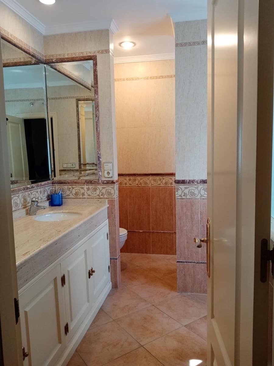 5 soveværelse Villa til salg i Medina-Sidonia med garage - € 599.000 (Ref: 8838864)