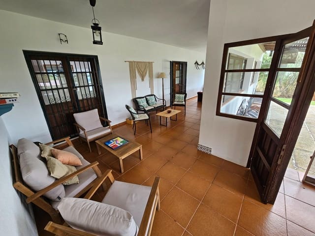 4 soverom Villa til salgs i Vejer de la Frontera med svømmebasseng garasje - € 509 000 (Ref: 8841186)