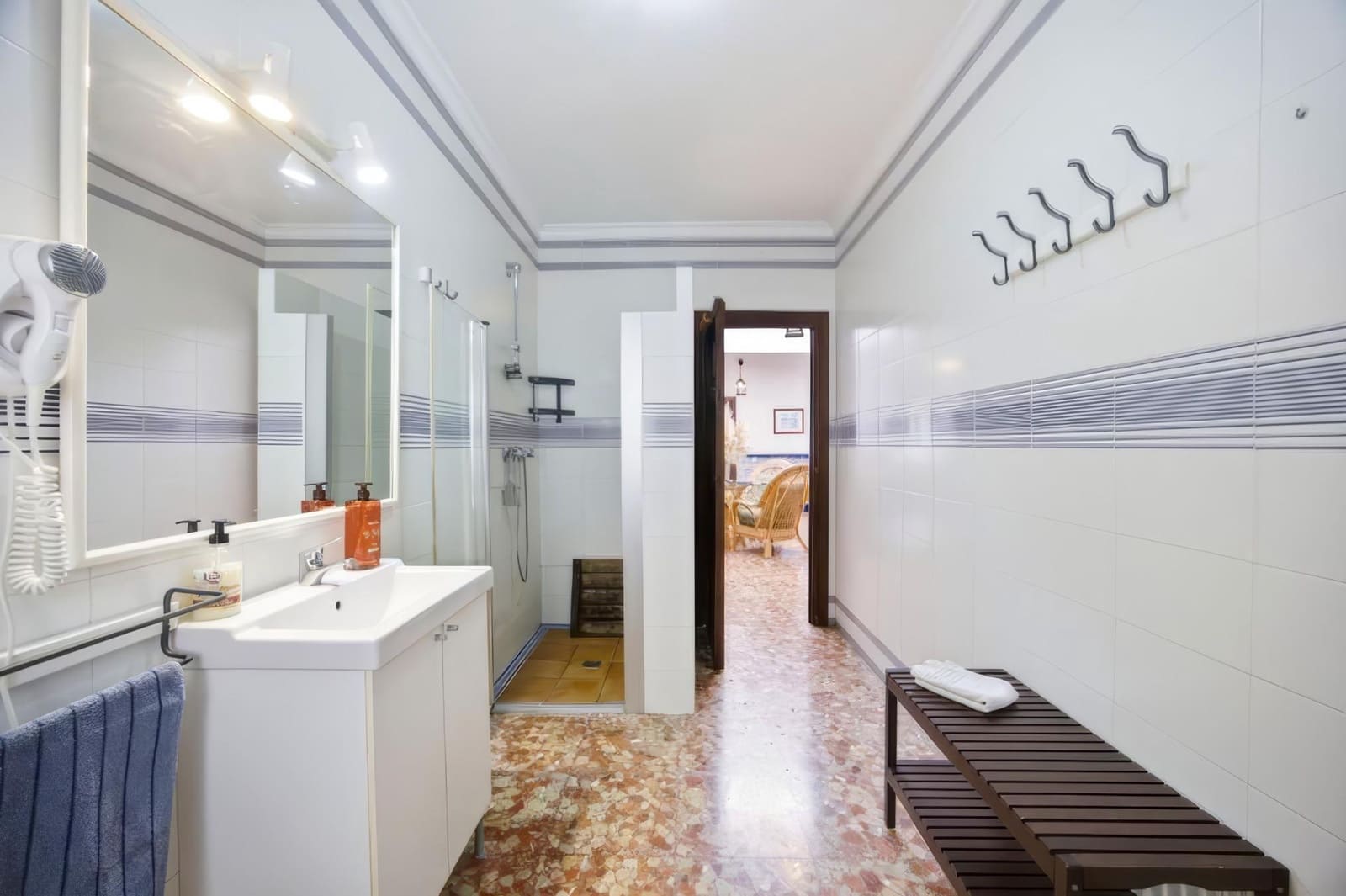 4 bedroom Villa for sale in Vejer de la Frontera with pool garage - € 490,000 (Ref: 8841186)