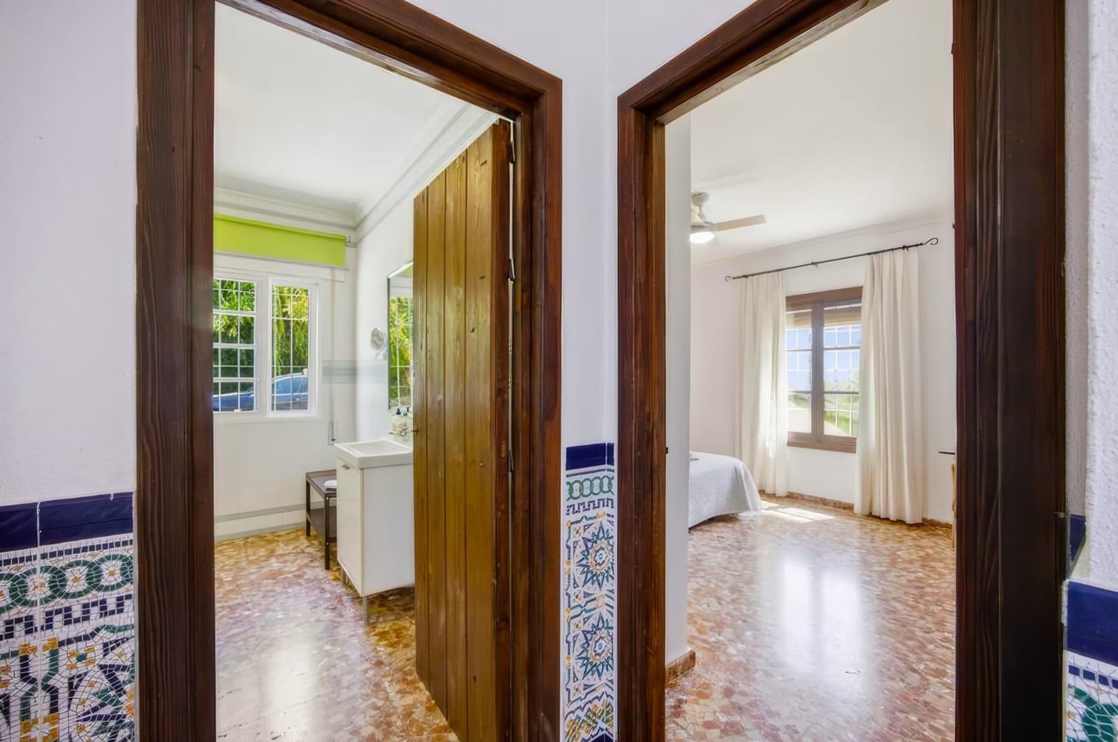 4 bedroom Villa for sale in Vejer de la Frontera with pool garage - € 490,000 (Ref: 8841186)