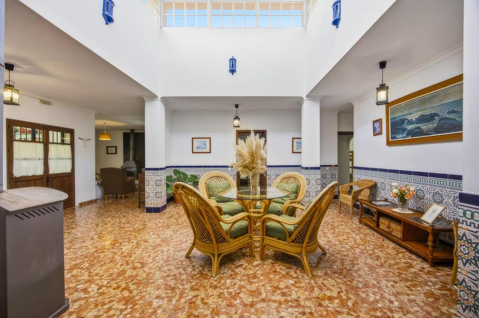 4 bedroom Villa for sale in Vejer de la Frontera with pool garage - € 490,000 (Ref: 8841186)