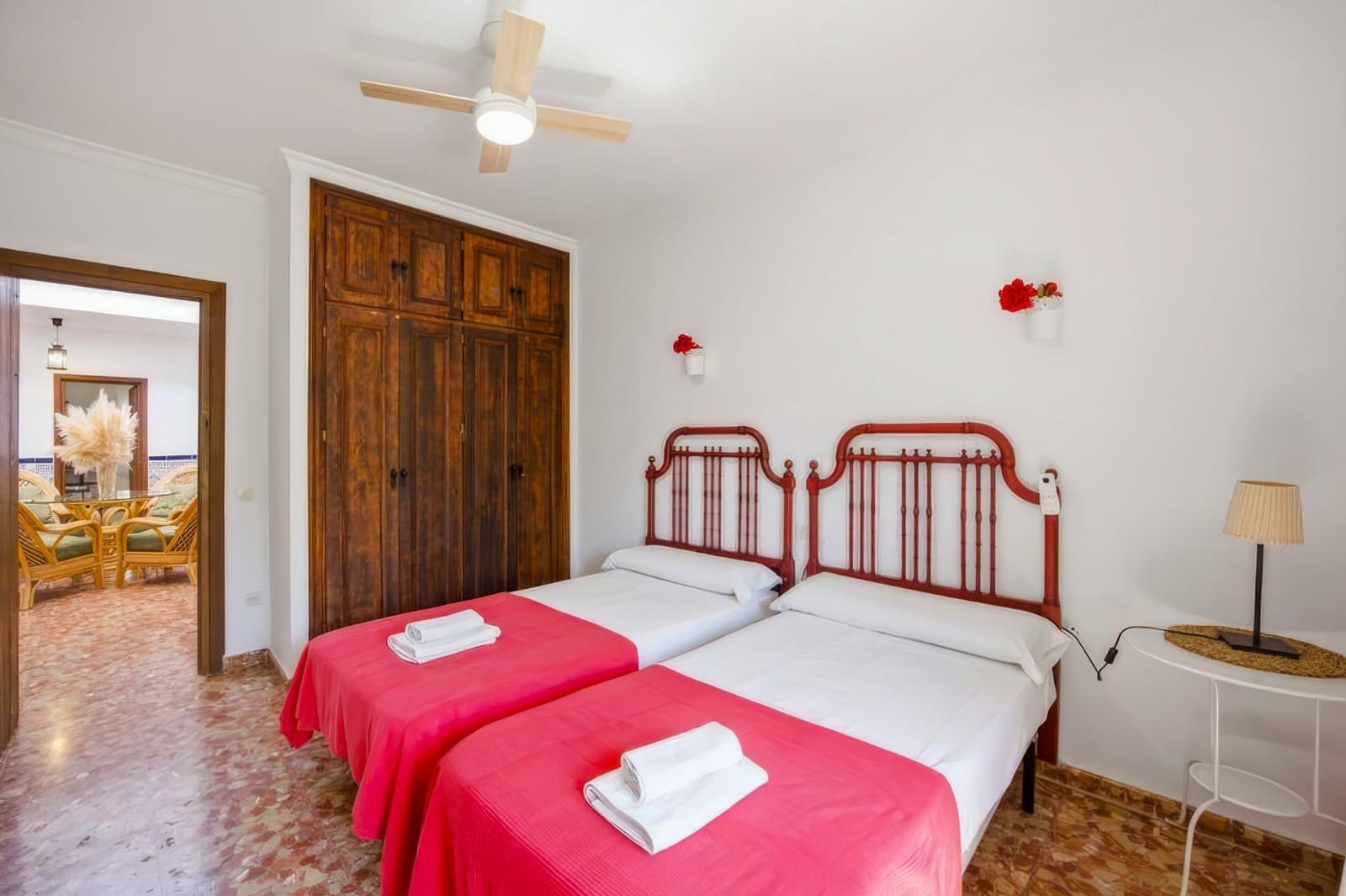 4 bedroom Villa for sale in Vejer de la Frontera with pool garage - € 490,000 (Ref: 8841186)