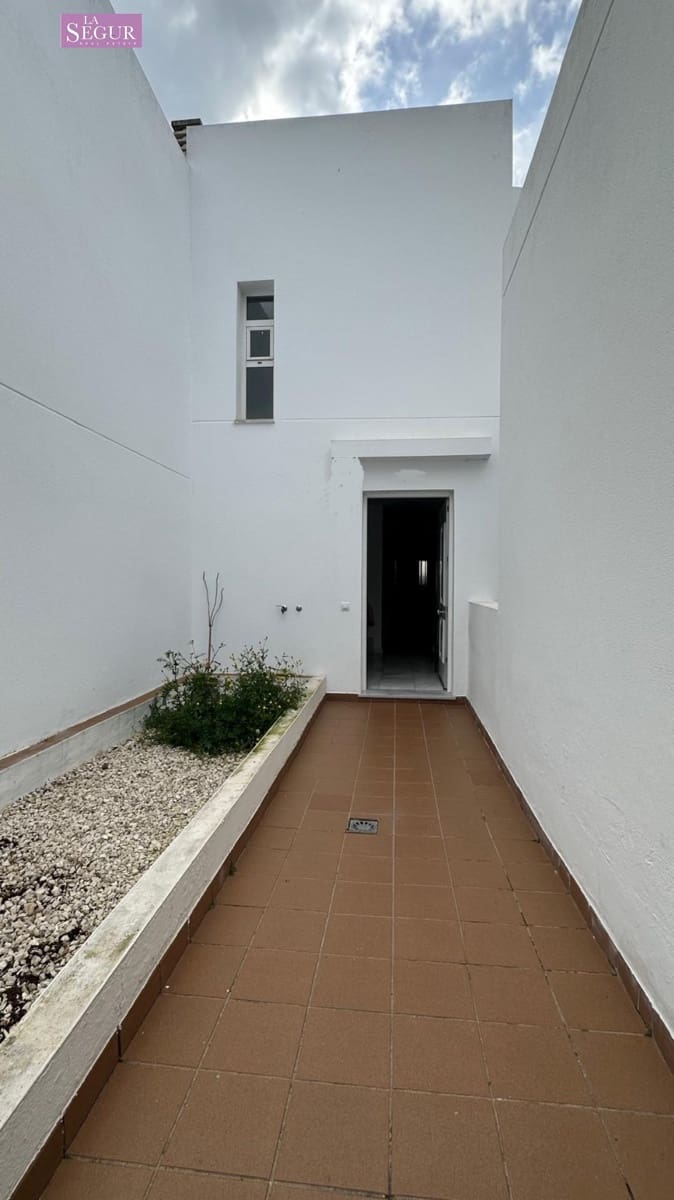 3 camera da letto Villetta Bifamiliare in vendita in Conil de la Frontera con piscina garage - 480.000 € (Rif: 8847647)