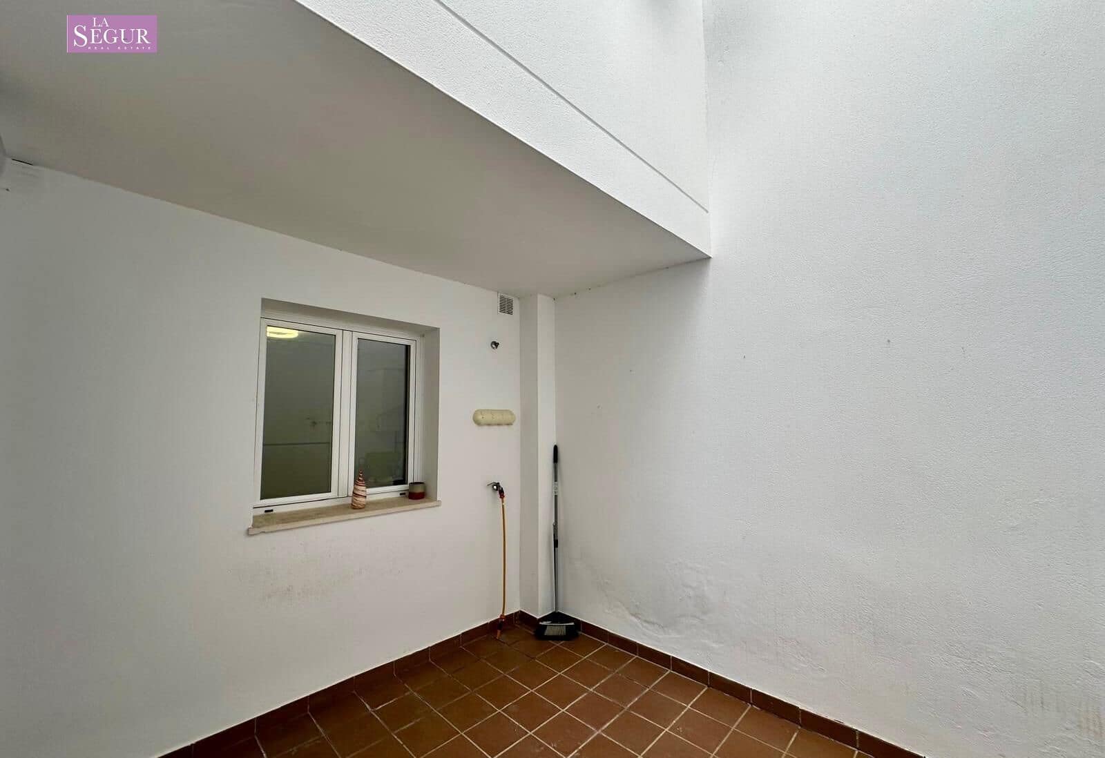 3 camera da letto Villetta Bifamiliare in vendita in Conil de la Frontera con piscina garage - 480.000 € (Rif: 8847647)