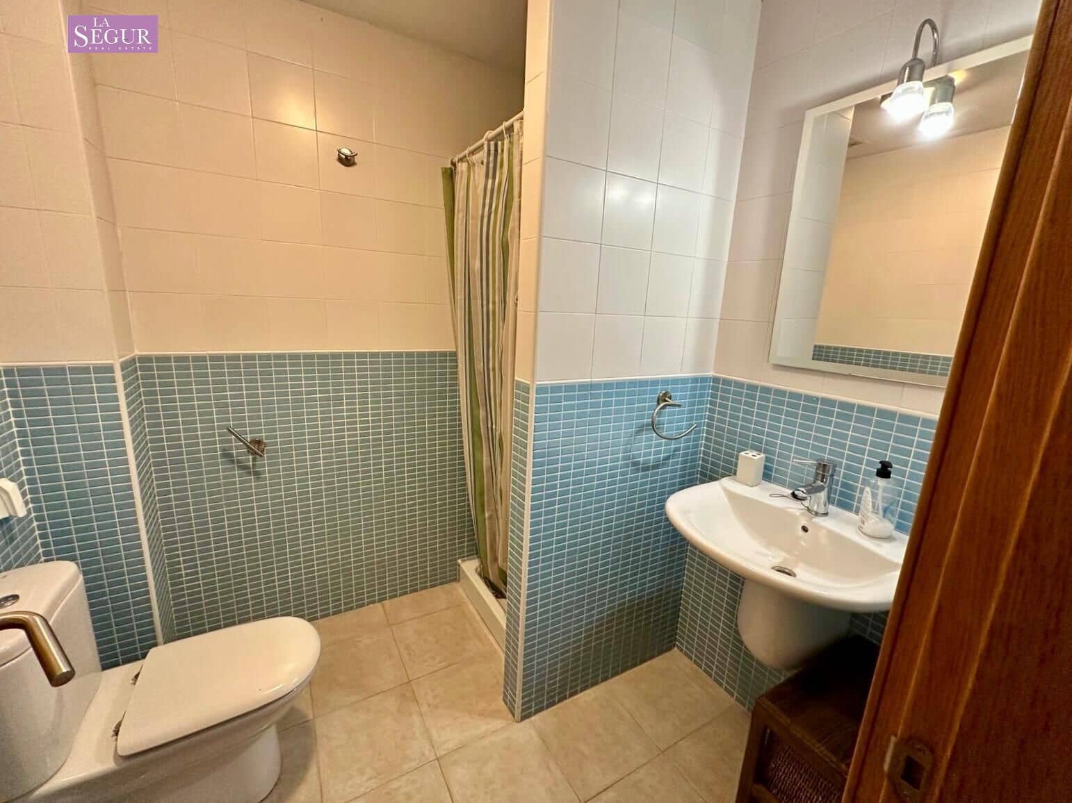 3 camera da letto Villetta Bifamiliare in vendita in Conil de la Frontera con piscina garage - 480.000 € (Rif: 8847647)