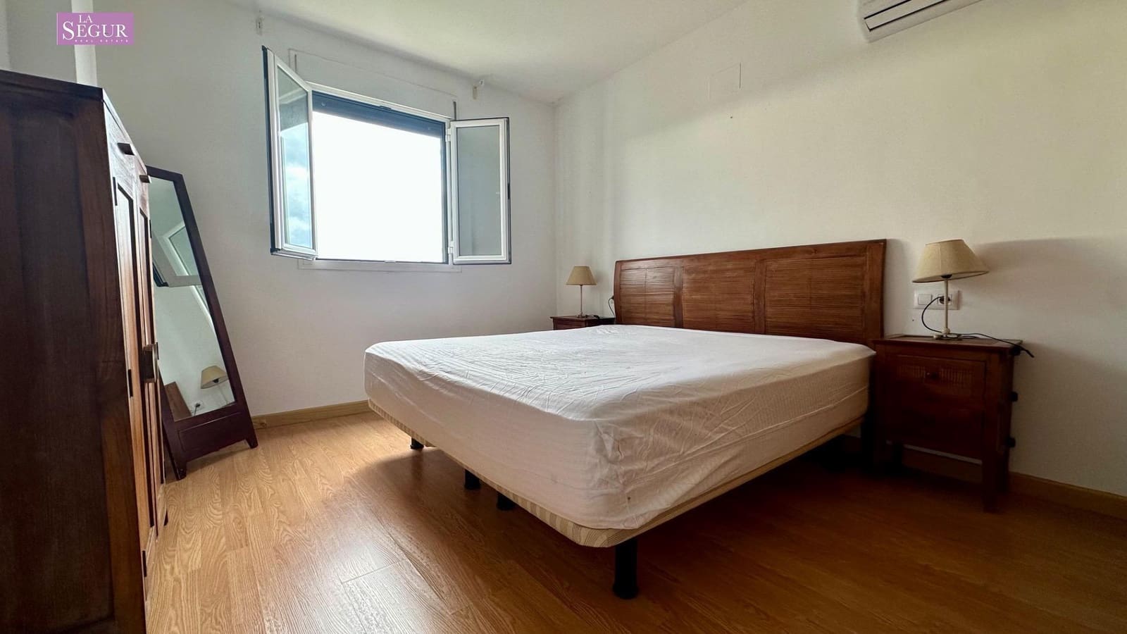 3 camera da letto Villetta Bifamiliare in vendita in Conil de la Frontera con piscina garage - 480.000 € (Rif: 8847647)