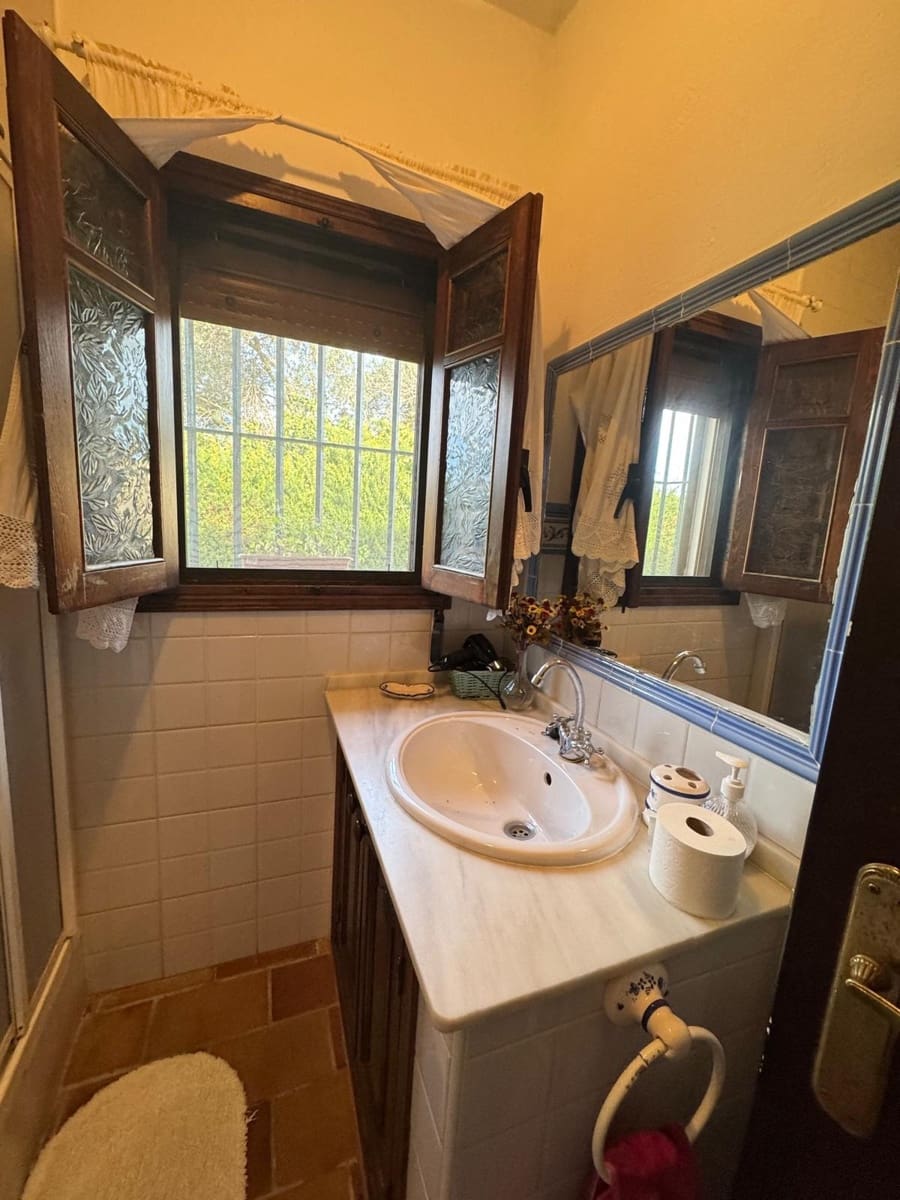 3 soveværelse Villa til salg i Medina-Sidonia med swimmingpool - € 235.000 (Ref: 8851695)