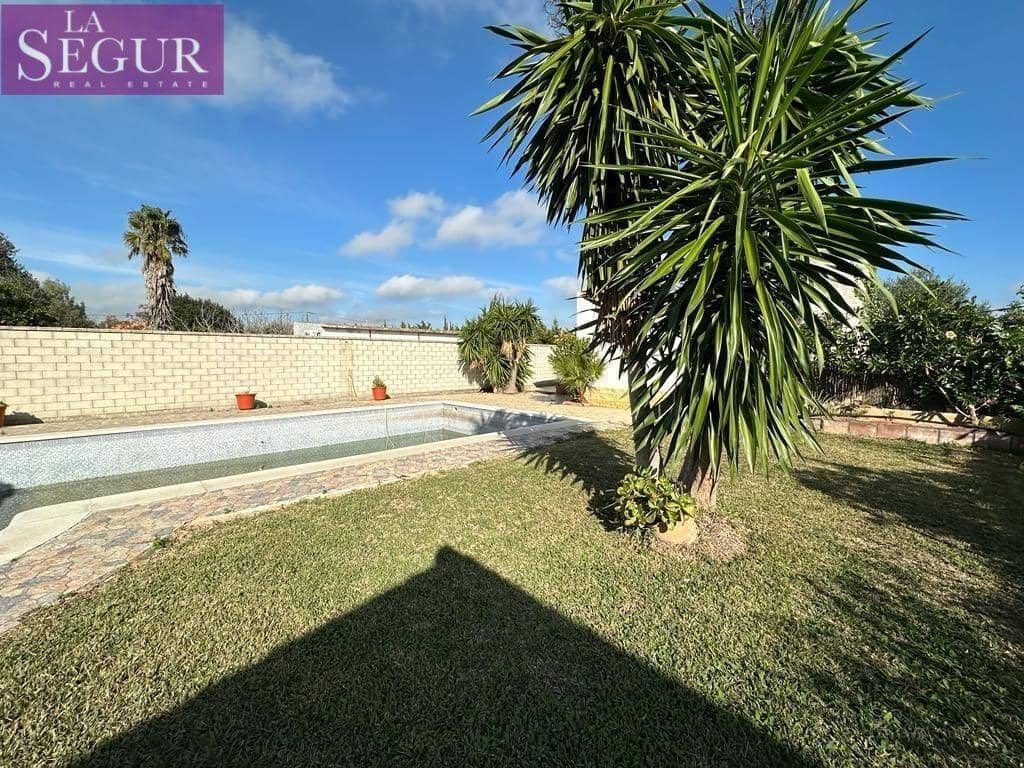3 soveværelse Villa til salg i Medina-Sidonia med swimmingpool - € 235.000 (Ref: 8851695)