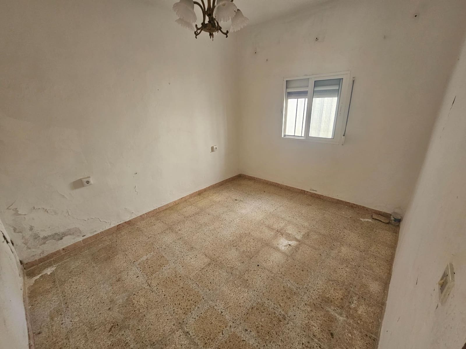 4 bedroom Townhouse for sale in Vejer de la Frontera - € 195,000 (Ref: 8869620)