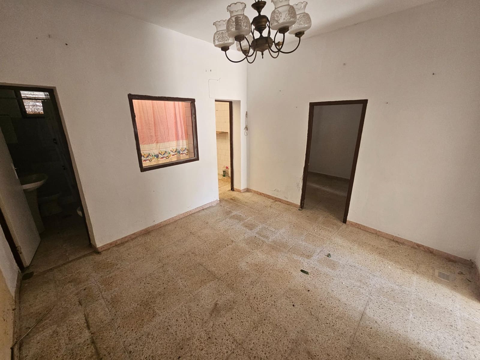 4 bedroom Townhouse for sale in Vejer de la Frontera - € 195,000 (Ref: 8869620)