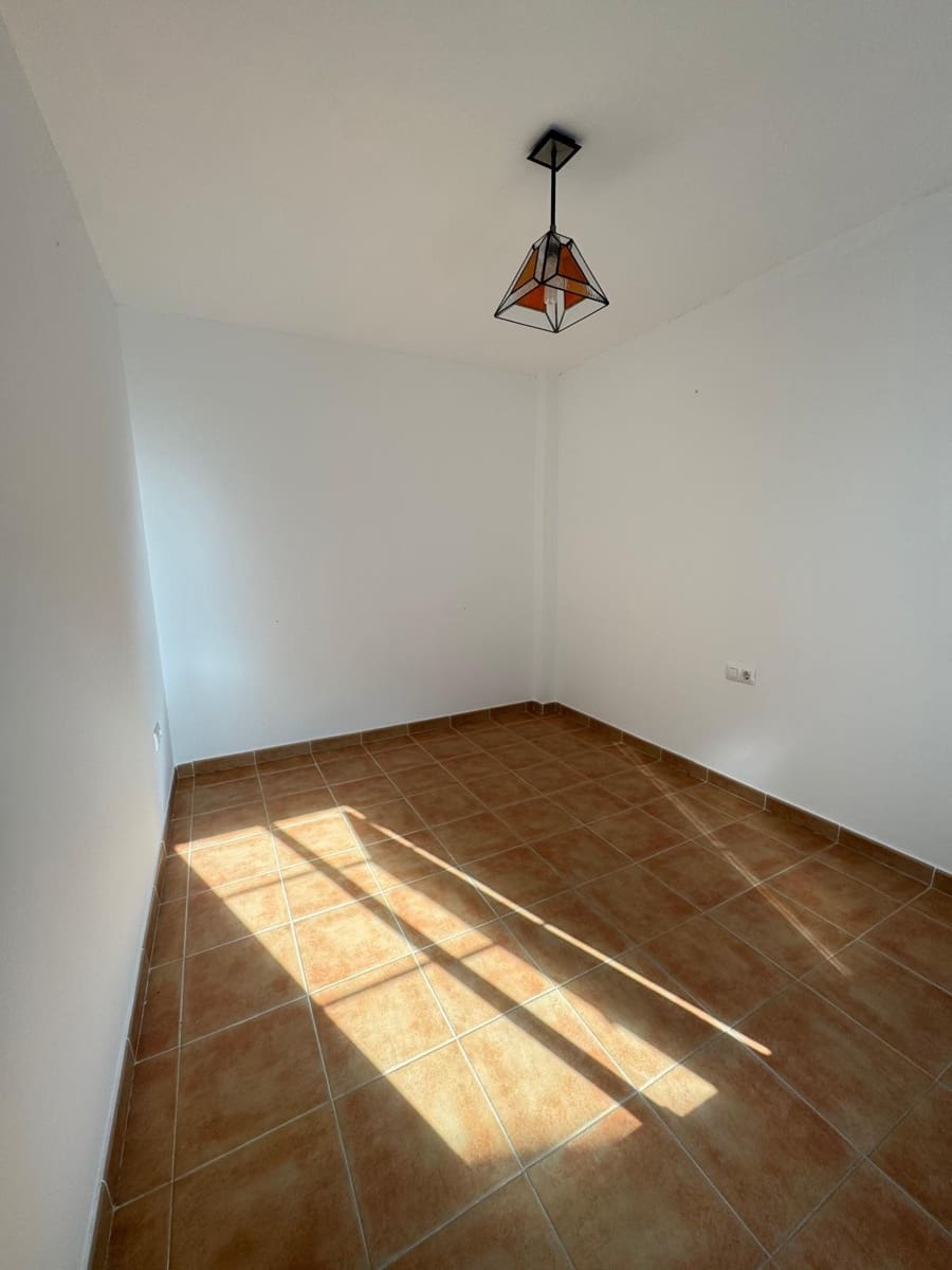 4 soverom Hus til salgs i Medina-Sidonia med garasje - € 270 000 (Ref: 8892922)