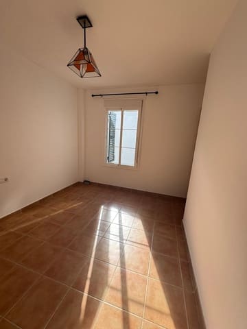 4 soverom Hus til salgs i Medina-Sidonia med garasje - € 270 000 (Ref: 8892922)