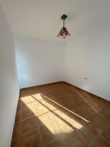 4 soverom Hus til salgs i Medina-Sidonia med garasje - € 270 000 (Ref: 8892922)