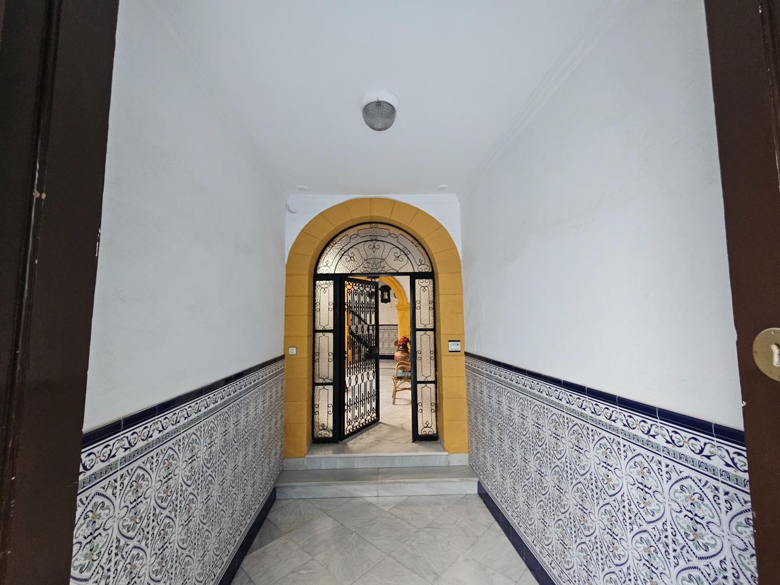 Piso de 3 habitaciones en Vejer de la Frontera en venta - 375.000 € (Ref: 8896608)