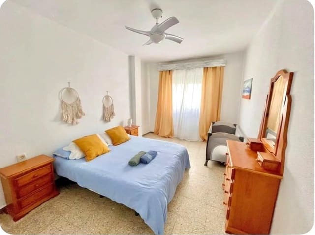 3 makuuhuone Asunto myytävänä paikassa Barbate - 177 000 € (Ref: 8902139)