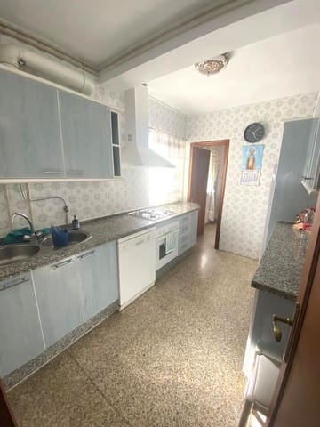 4 quarto Apartamento para venda em Barbate - 235 000 € (Ref: 8905402)
