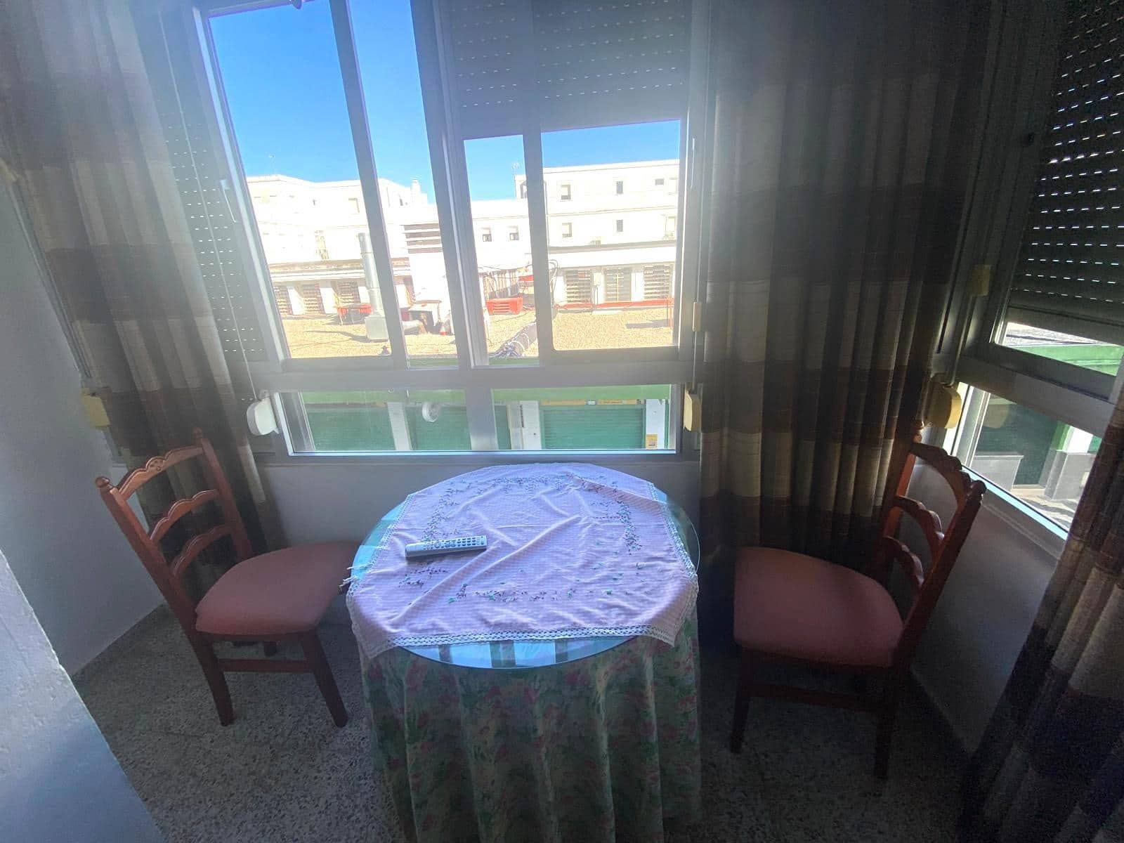 4 Zimmer Wohnung zu verkaufen in Barbate - 235.000 € (Ref: 8905402)