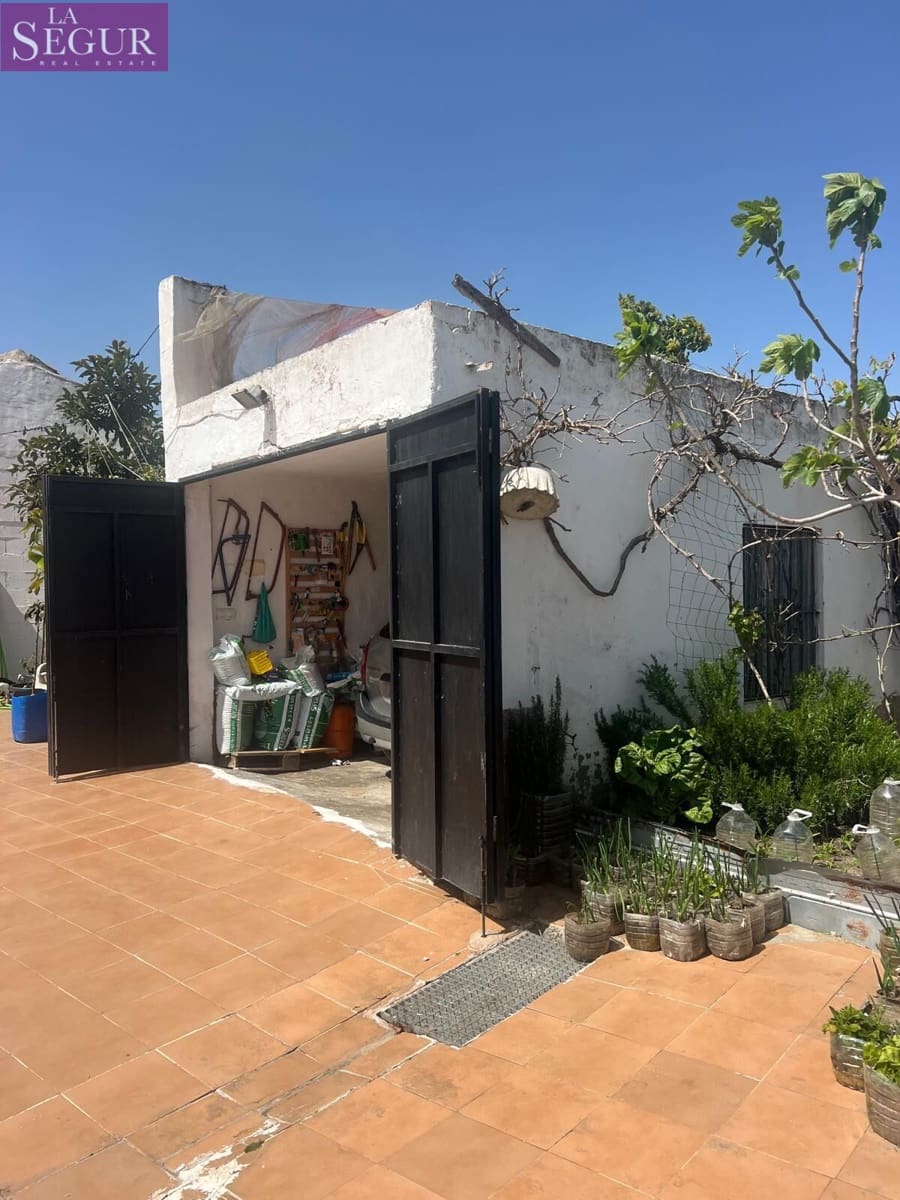 3 soveværelse Finca/Landehus til salg i Barbate med swimmingpool - € 200.000 (Ref: 8907544)