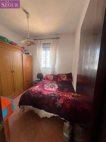 3 chambre Finca/Maison de Campagne à vendre à Barbate avec piscine - 200 000 € (Ref: 8907544)