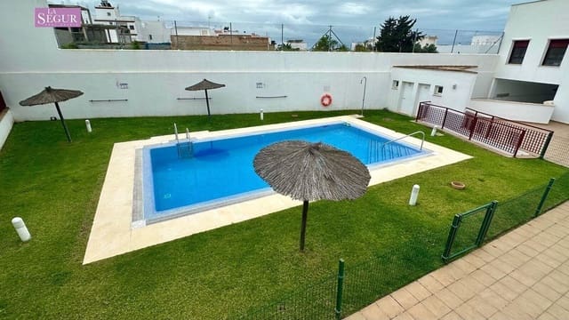 2 soveværelse Penthouse til salg i Conil de la Frontera med swimmingpool garage - € 415.000 (Ref: 8913072)