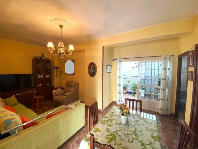 5 makuuhuone Omakotitalo myytävänä paikassa Barbate - 255 000 € (Ref: 8928918)