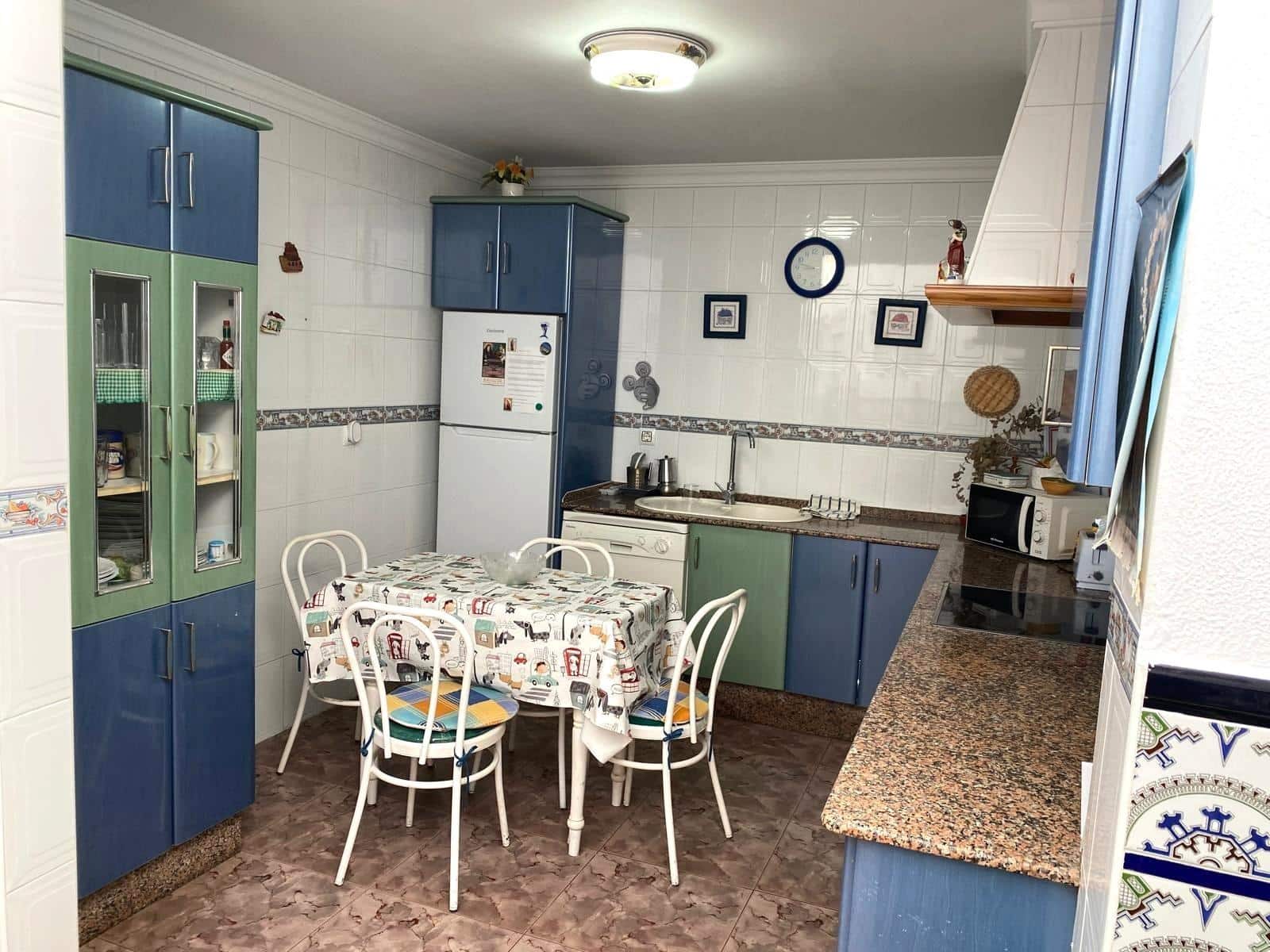 5 chambre Maison de Ville à vendre à Barbate - 255 000 € (Ref: 8928918)