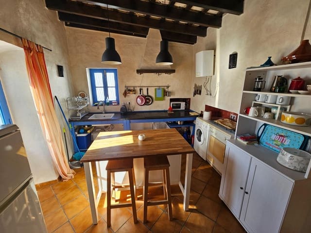 Casa de 4 habitaciones en Vejer de la Frontera en venta - 350.000 € (Ref: 8932415)