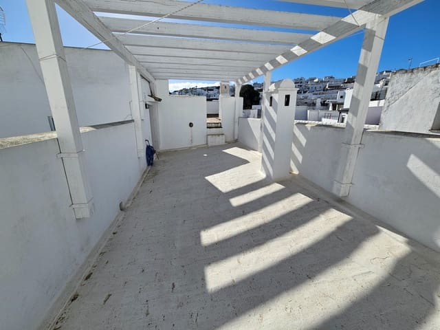 Casa de 4 habitaciones en Vejer de la Frontera en venta - 350.000 € (Ref: 8932415)