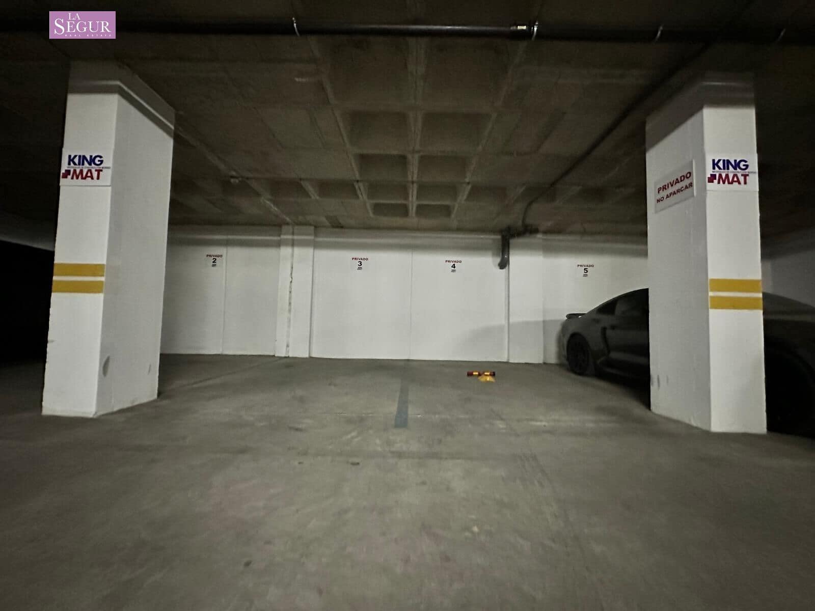 Garage til salg i Conil de la Frontera - € 40.000 (Ref: 8934975)