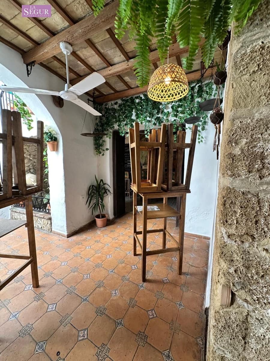 Restaurant/Bar til salg i Conil de la Frontera - € 720.000 (Ref: 8954343)