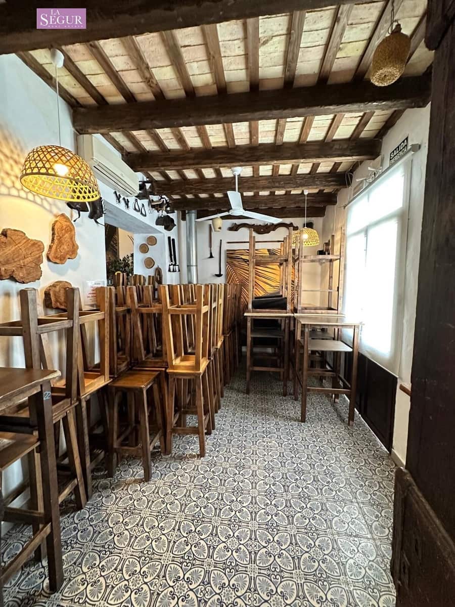 Restaurant/Bar til salg i Conil de la Frontera - € 720.000 (Ref: 8954343)