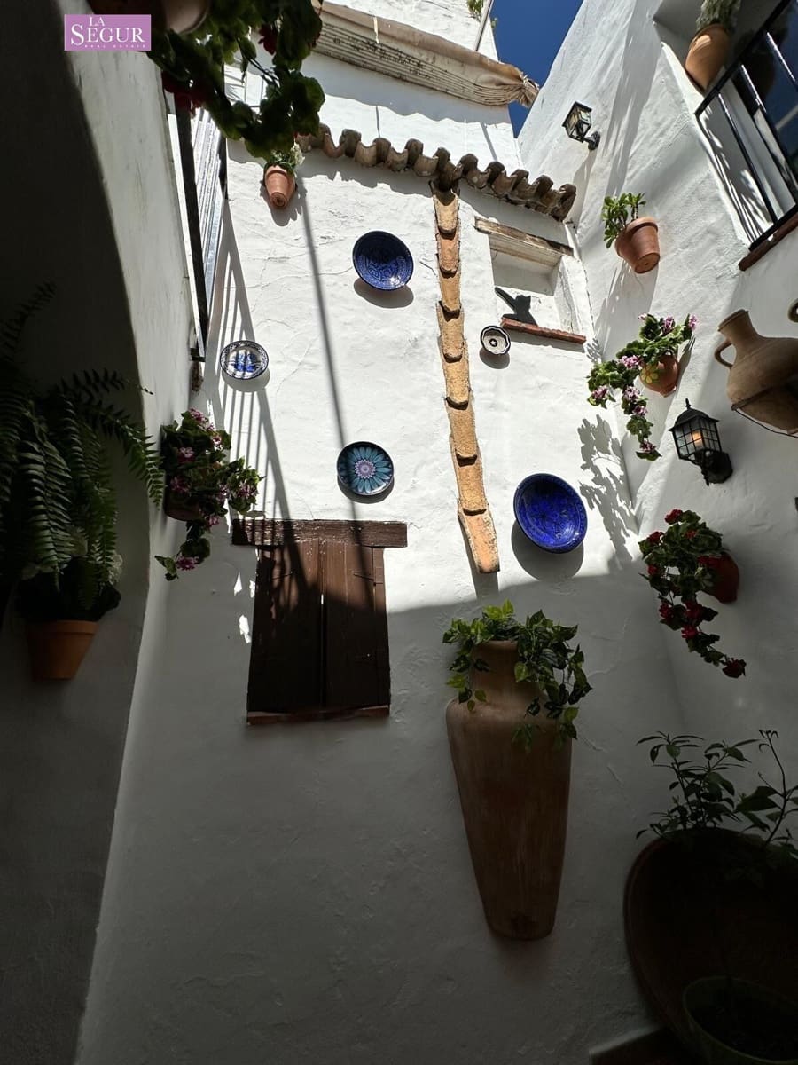 Restaurant/Bar til salg i Conil de la Frontera - € 720.000 (Ref: 8954343)