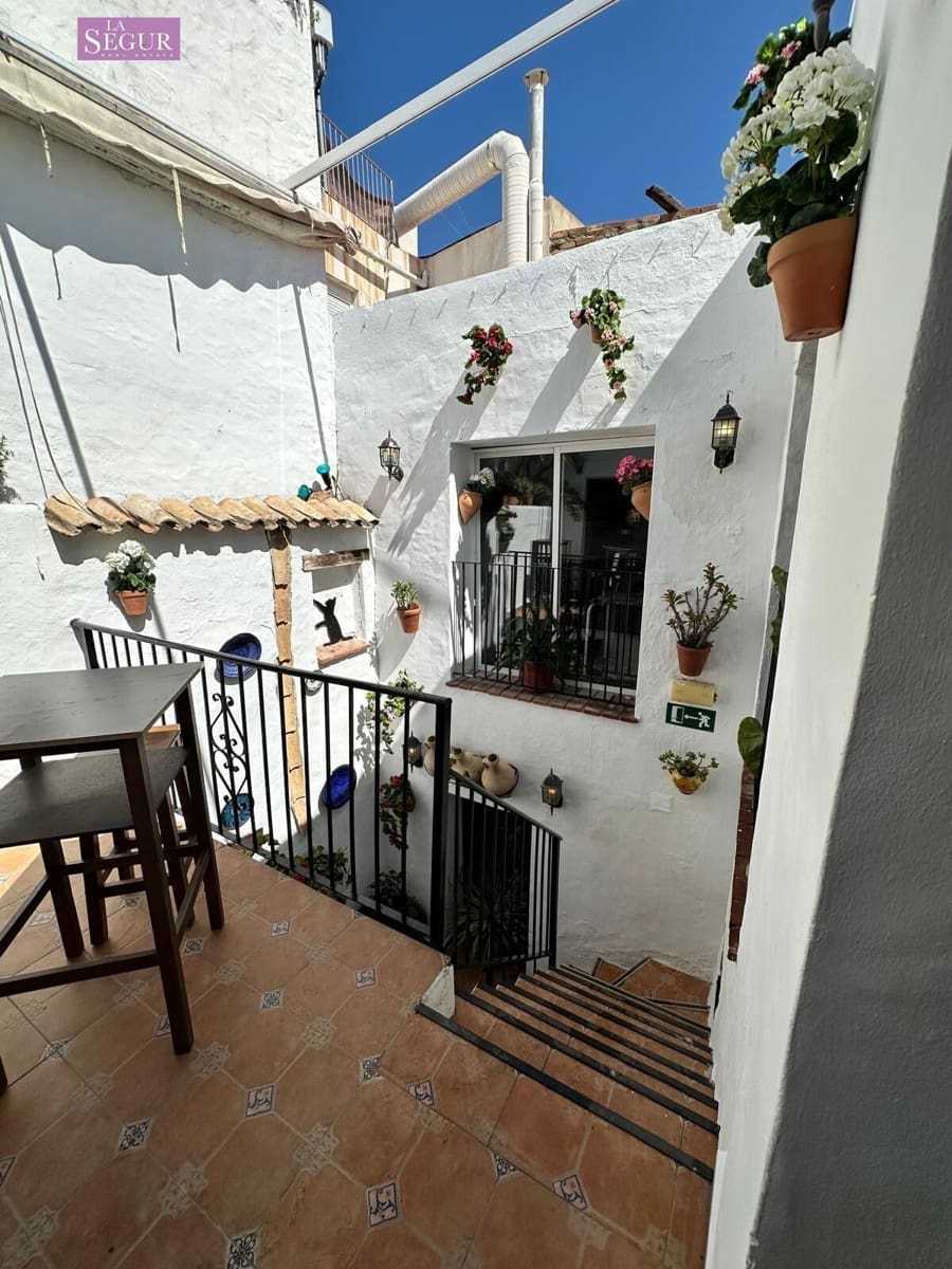 Restaurant/Bar til salg i Conil de la Frontera - € 720.000 (Ref: 8954343)