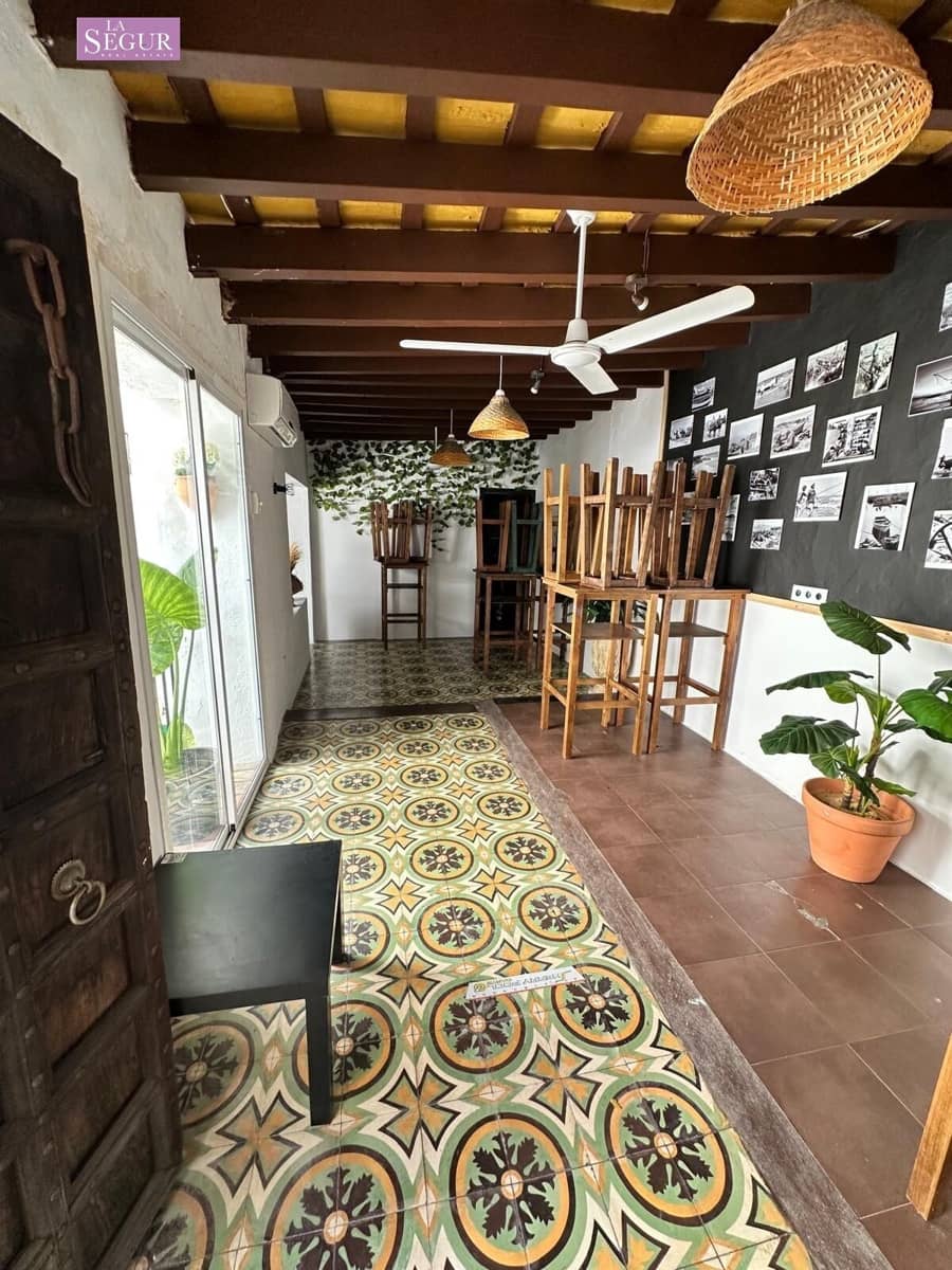 Restaurant/Bar til salg i Conil de la Frontera - € 720.000 (Ref: 8954343)
