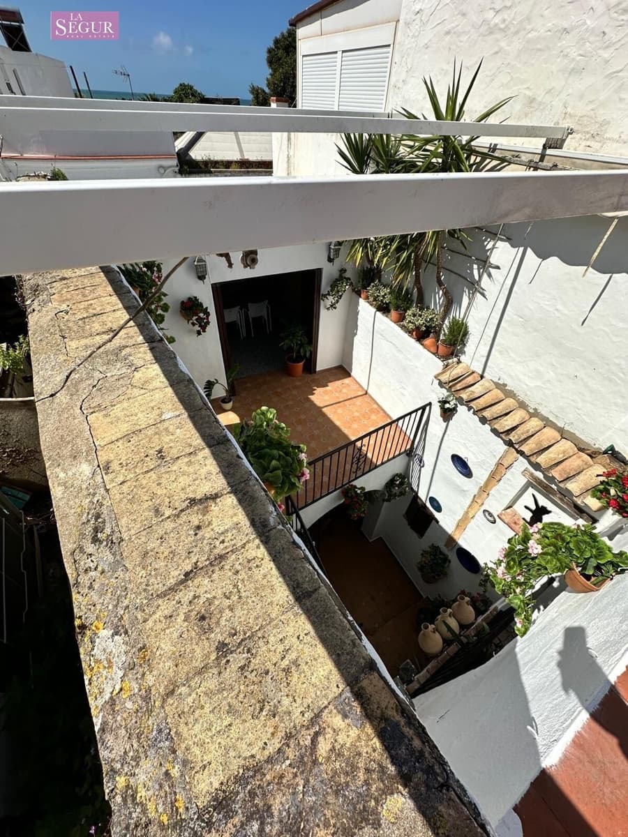 Restaurant/Bar til salg i Conil de la Frontera - € 720.000 (Ref: 8954343)