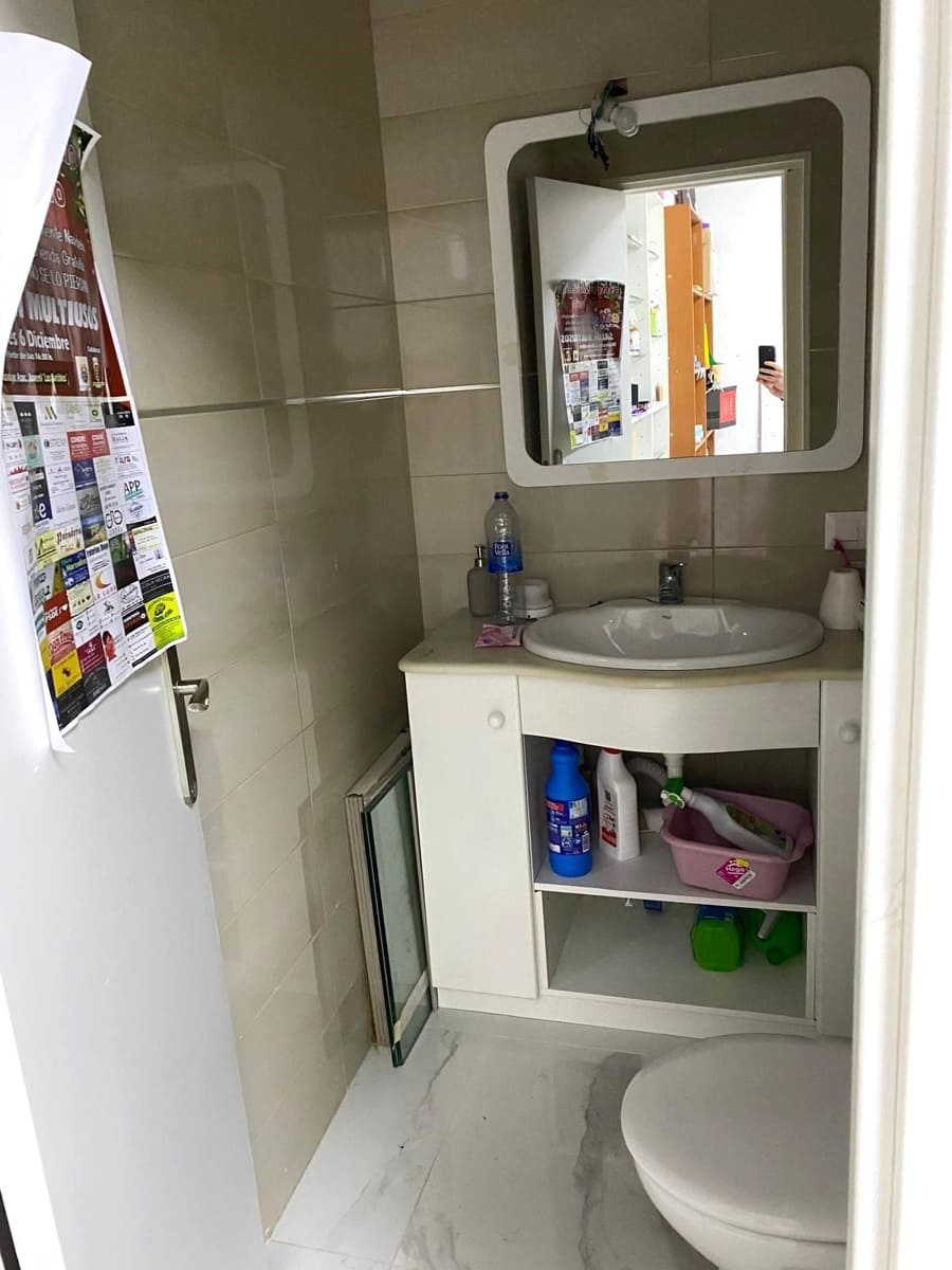 Erhverv til leje i Barbate - € 650 (Ref: 8972142)