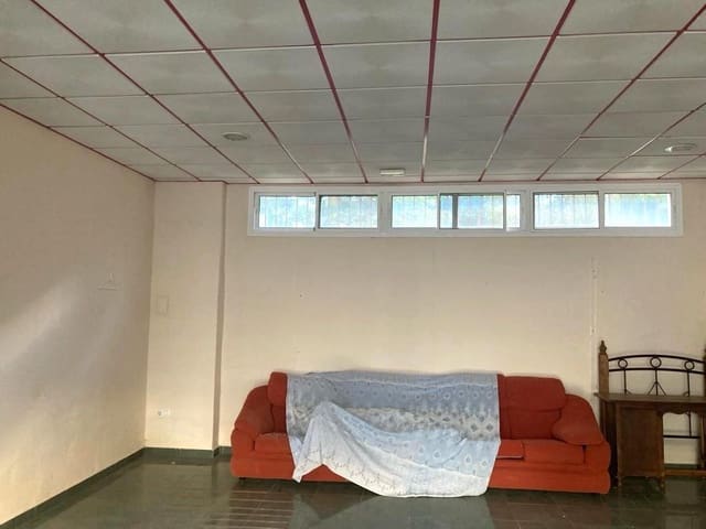 Erhverv til salg i Benalup - € 75.000 (Ref: 8976037)