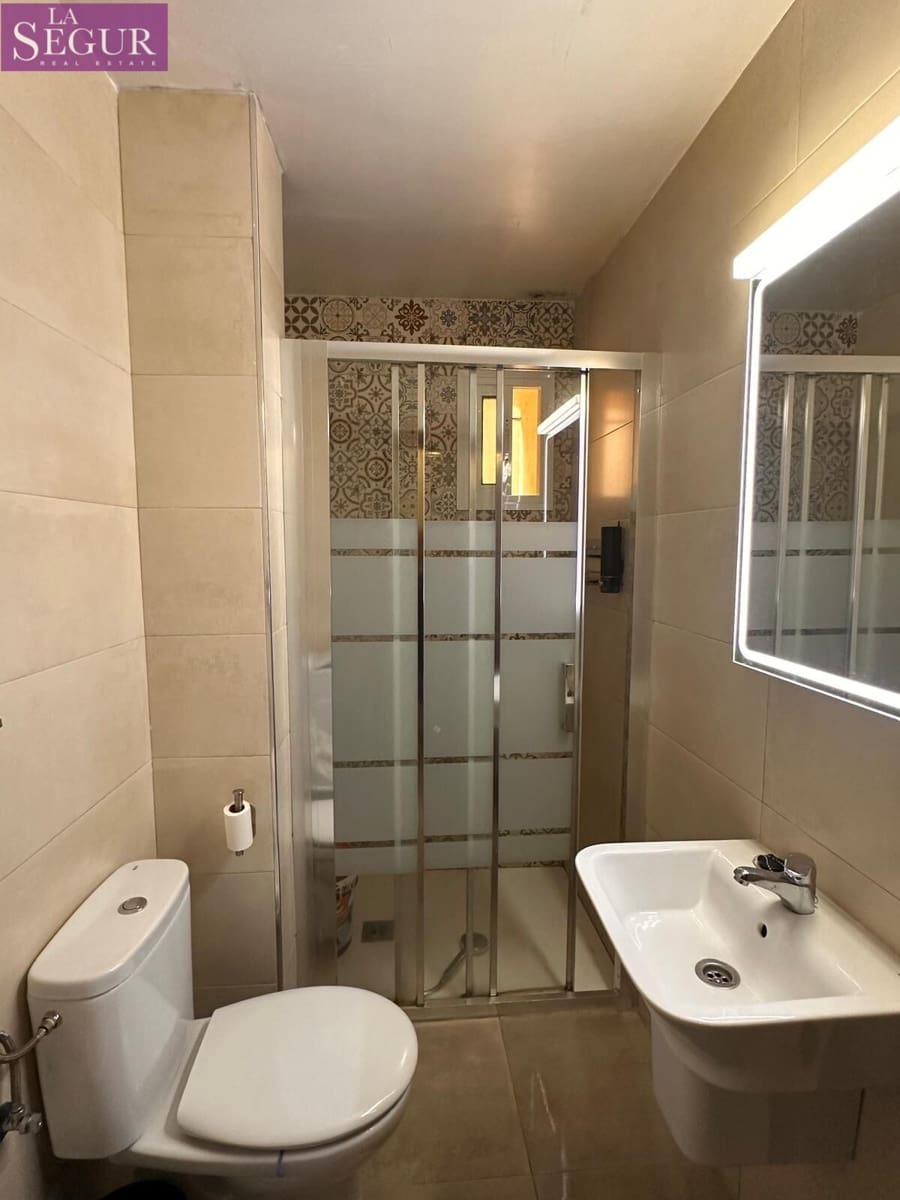 3 soverom Leilighet til salgs i Cadiz by - € 170 000 (Ref: 8988392)