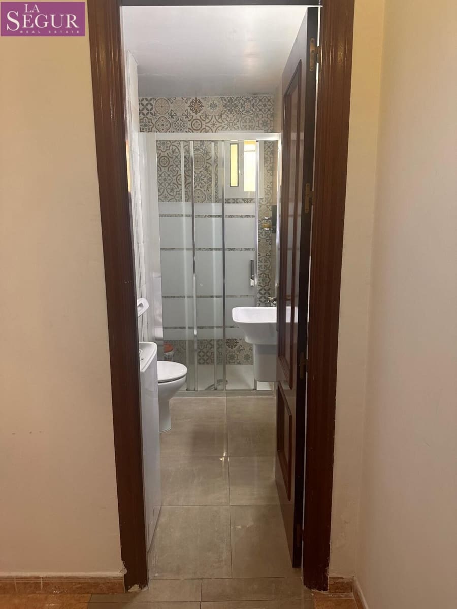 3 soverom Leilighet til salgs i Cadiz by - € 170 000 (Ref: 8988392)