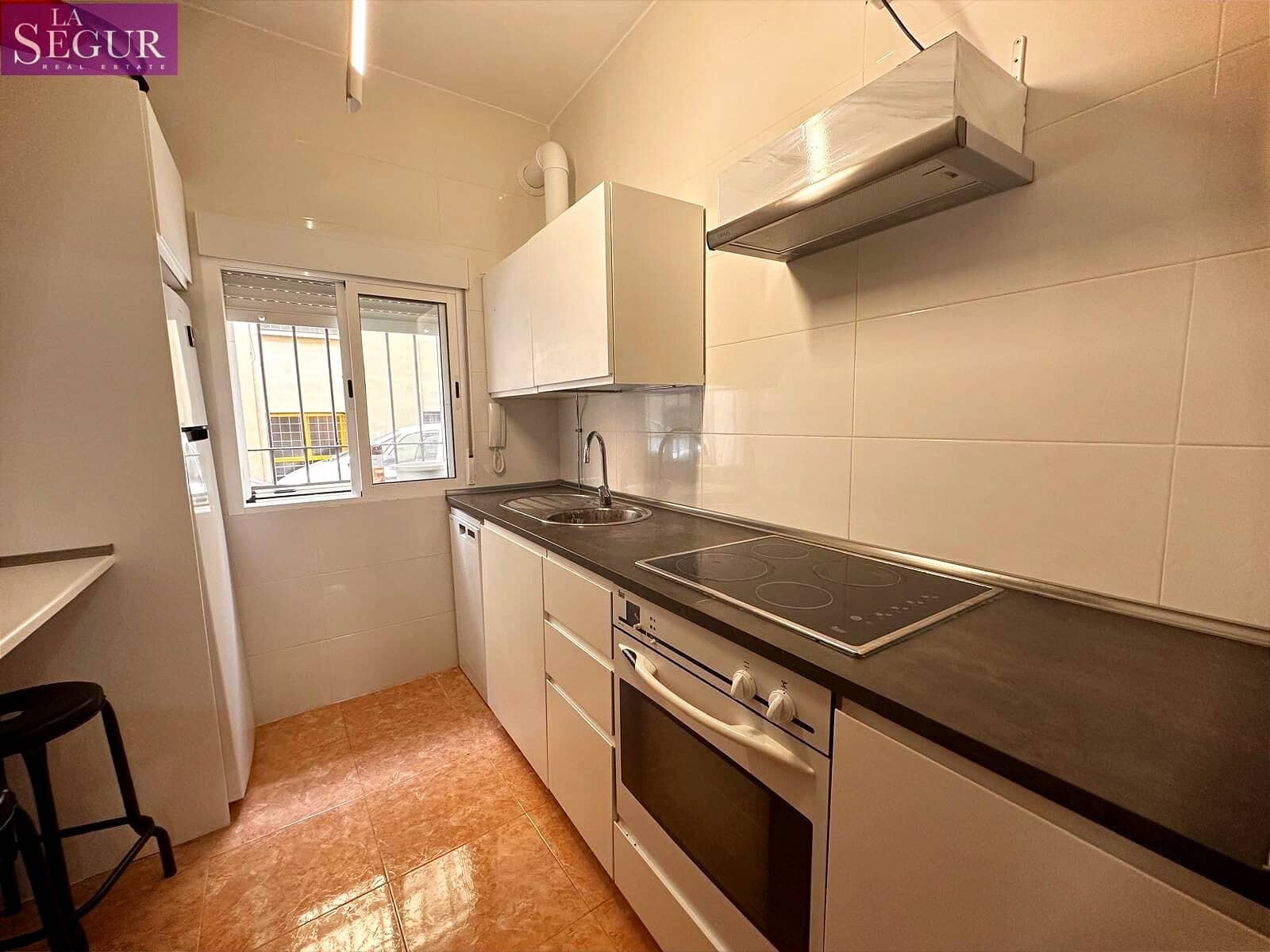 3 soverom Leilighet til salgs i Cadiz by - € 170 000 (Ref: 8988392)