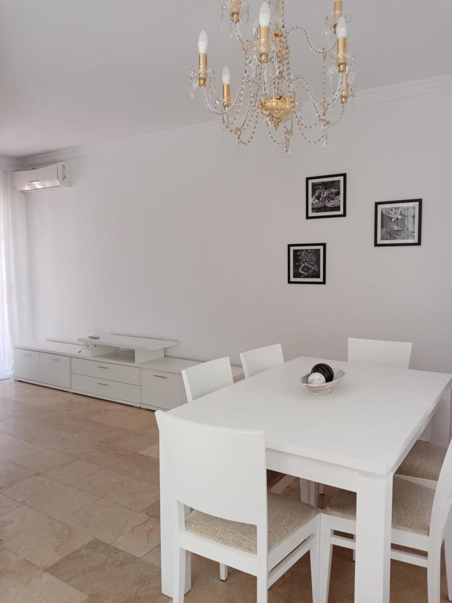 3 slaapkamer Rijtjeshuis te huur in Medina-Sidonia - € 800 (Ref: 8992055)