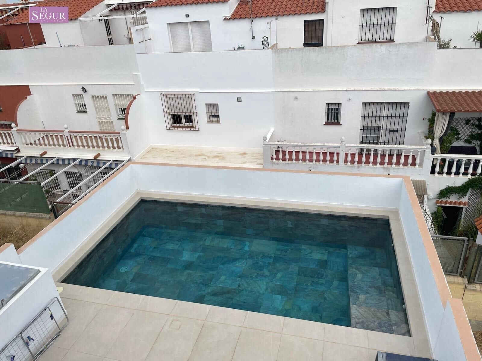 3 camera da letto Villa in vendita in Chiclana de la Frontera con piscina - 282.000 € (Rif: 9005423)