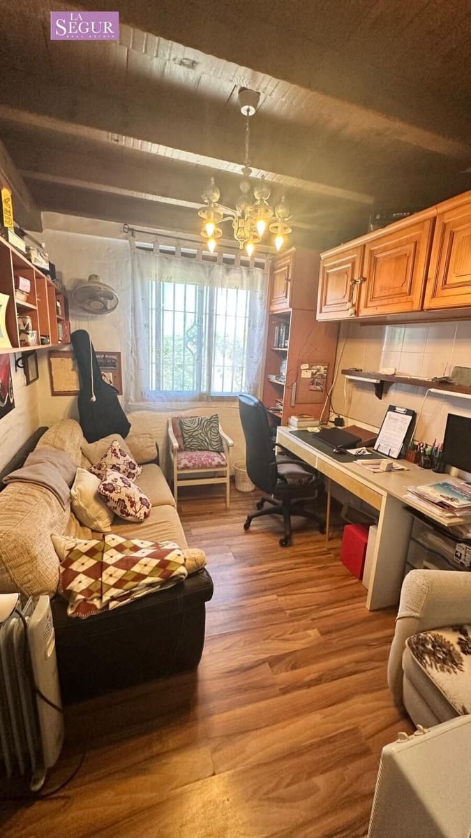 7 soveværelse Villa til salg i Conil de la Frontera med swimmingpool garage - € 560.000 (Ref: 9020801)