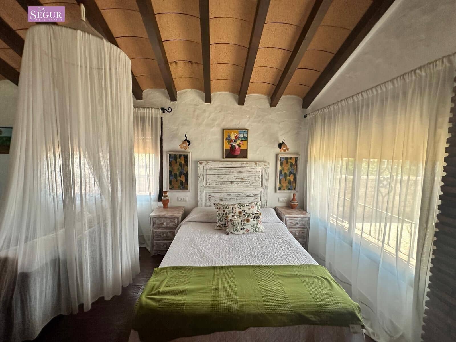 7 soveværelse Villa til salg i Conil de la Frontera med swimmingpool garage - € 560.000 (Ref: 9020801)