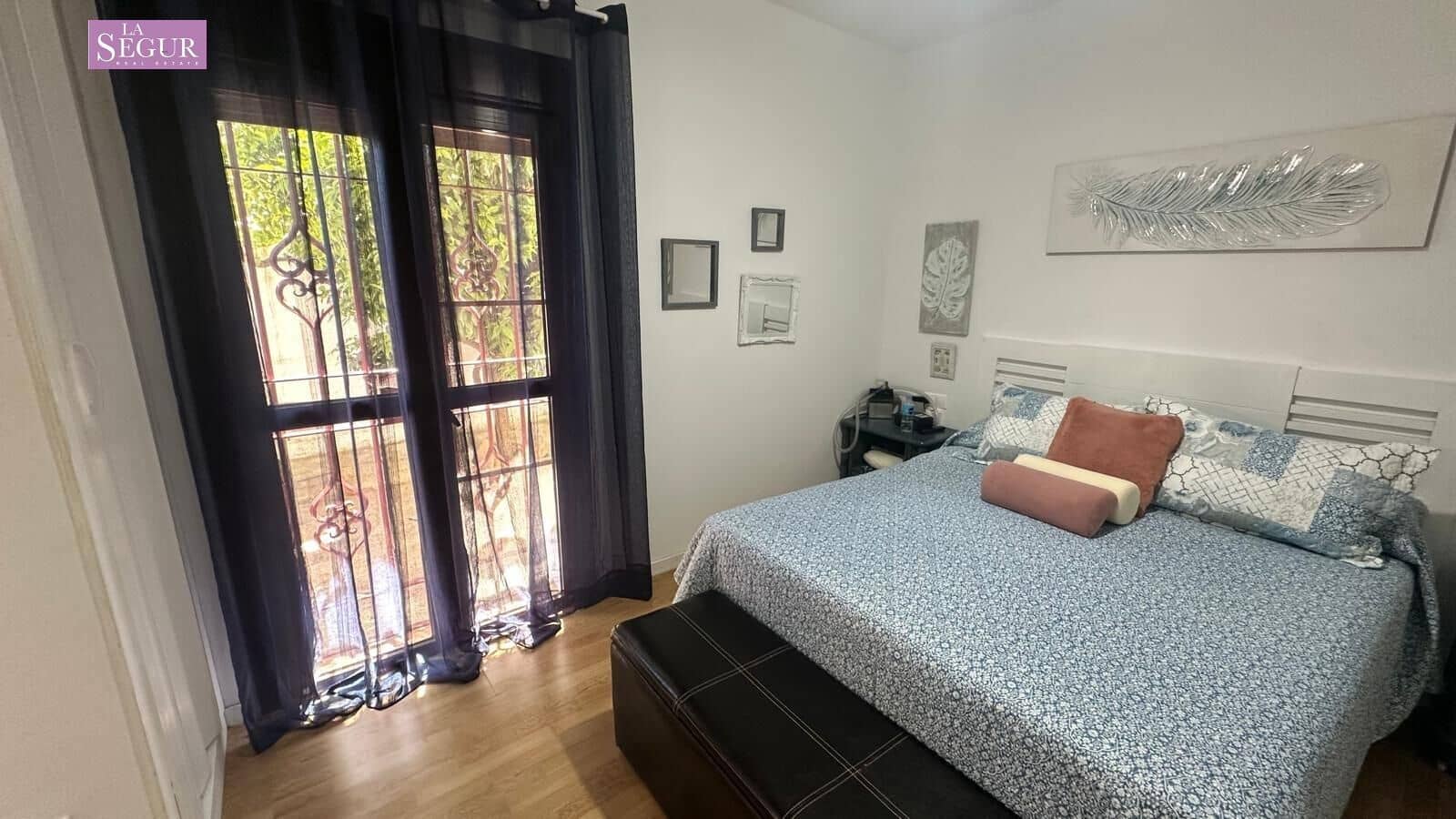 7 soveværelse Villa til salg i Conil de la Frontera med swimmingpool garage - € 560.000 (Ref: 9020801)