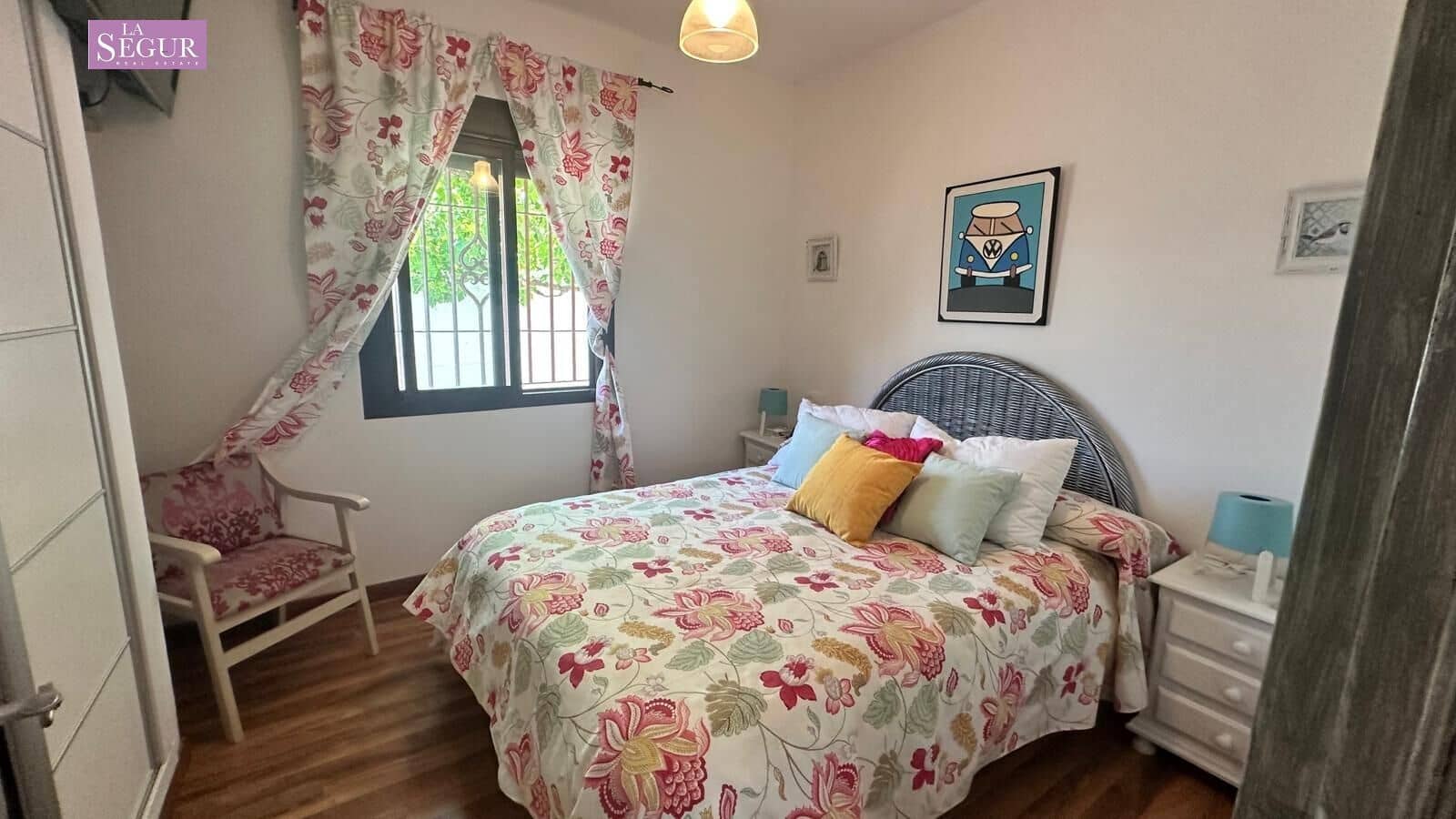 7 soveværelse Villa til salg i Conil de la Frontera med swimmingpool garage - € 560.000 (Ref: 9020801)