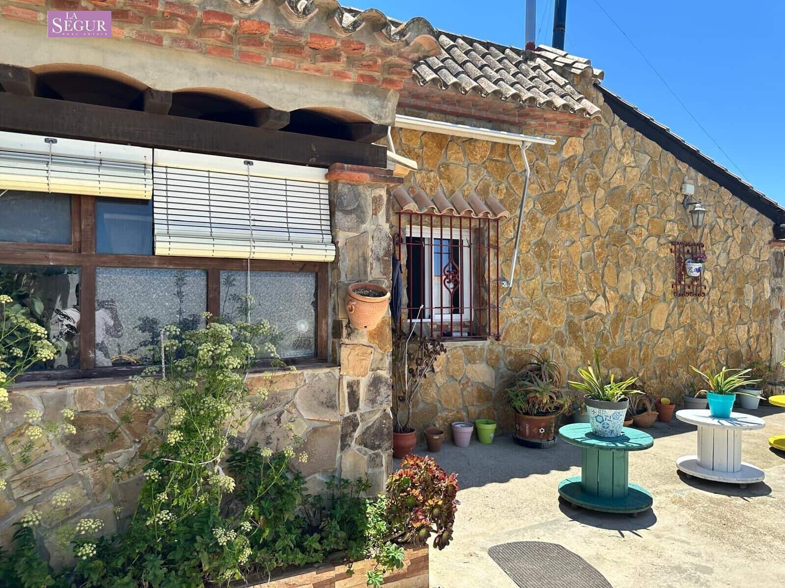 7 soveværelse Villa til salg i Conil de la Frontera med swimmingpool garage - € 560.000 (Ref: 9020801)